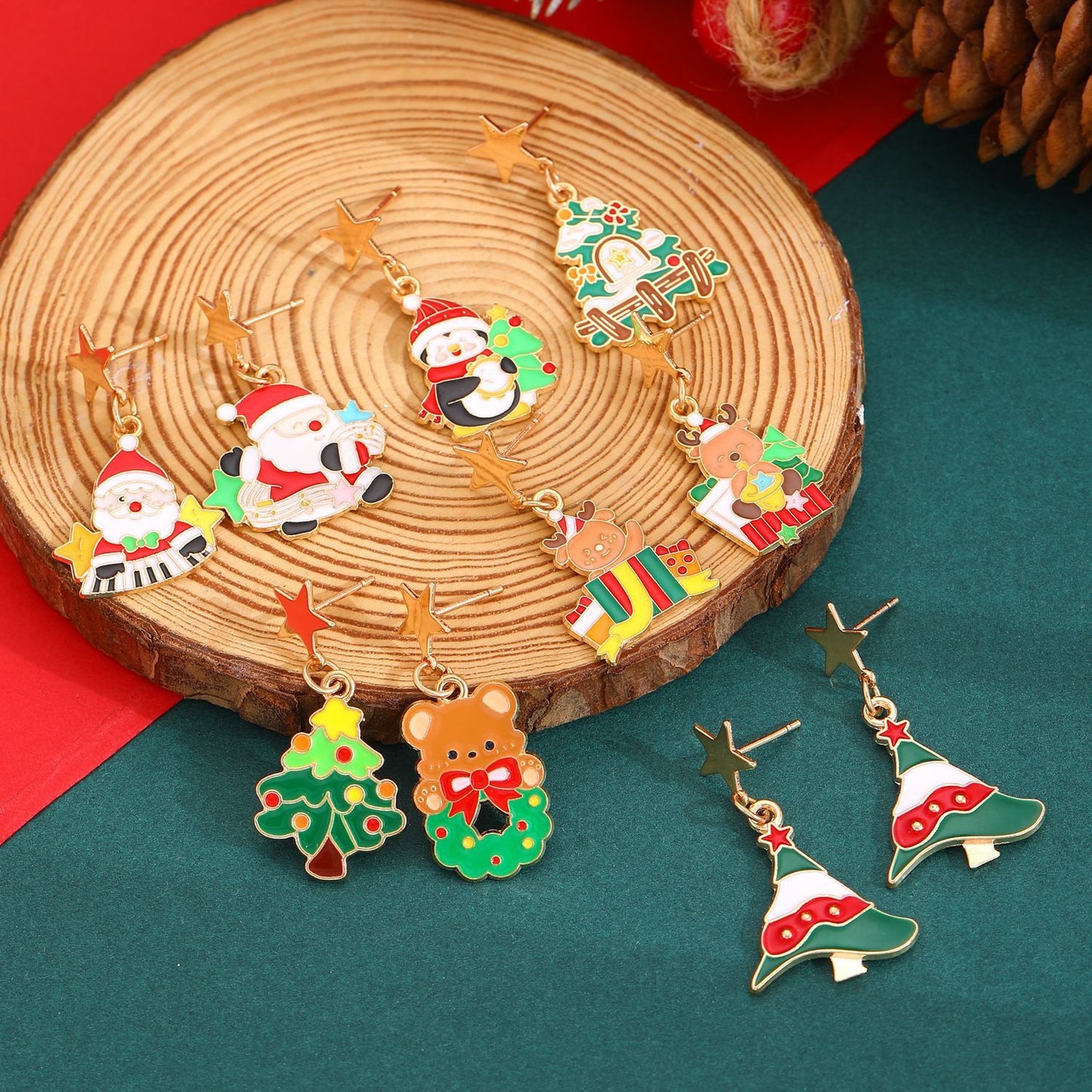 Fashionable Asymmetric Cartoon Dripping Oil Christmas Elk Earrings